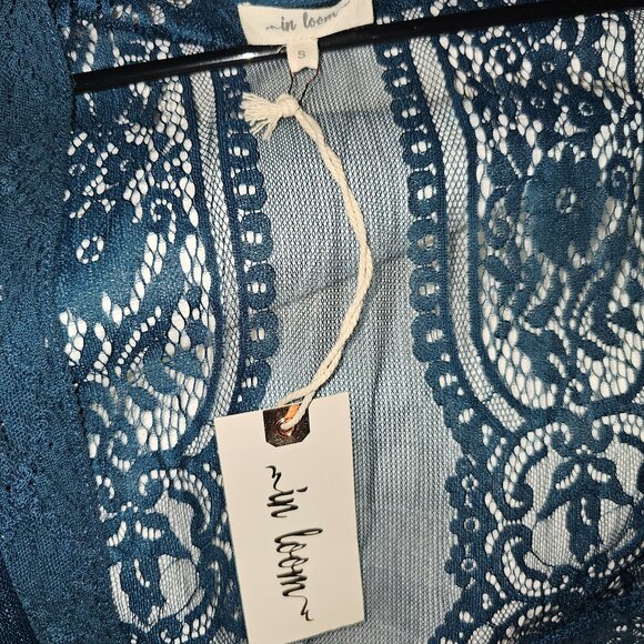 Lace Duster - Picture 4 of 5